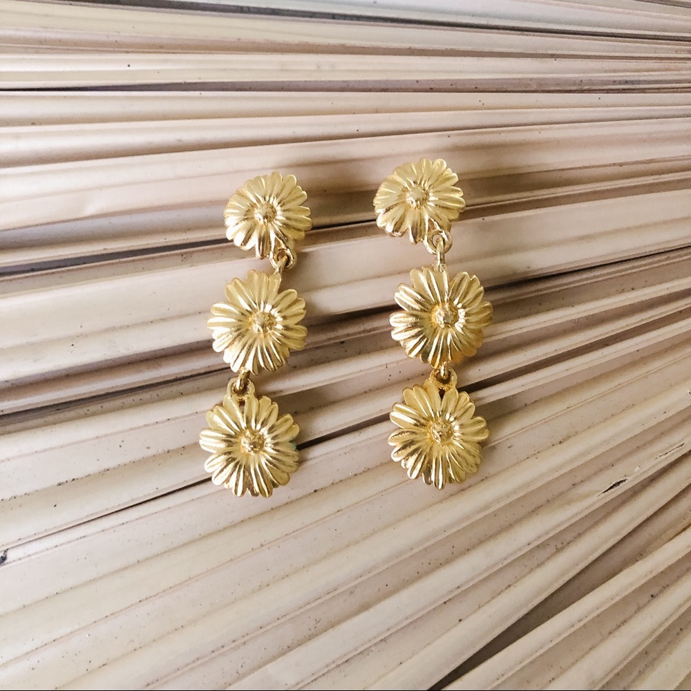 Coro Daisy drop earrings